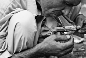 JT-Heroin-Pakistan-101108-055