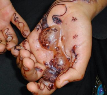 Dangers of Henna Tattoos